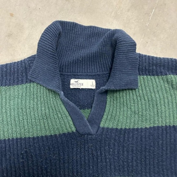 Vintage Hollister Cropped Striped Sweater - Picture 2 of 2